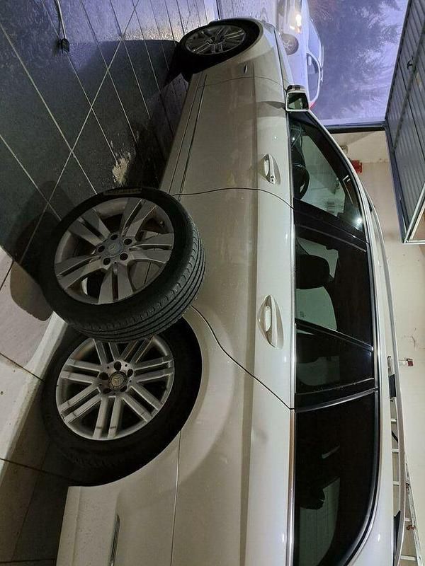 Używany Mercedes C200 2011 Biały Kombi