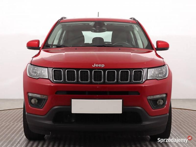 Czerwony Używany 2017 Jeep Compass SUV | 59 999 zł (Uczciwa cena) - Obraz 1/4