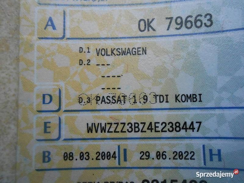 Używany VW Passat 2004 Beżowy Kombi