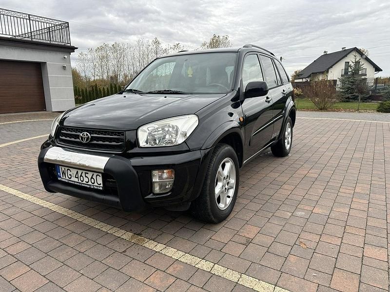 Używany Toyota RAV4 150 KM (110 kW) 2003 Czarny SUV