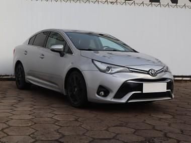 Srebrny Używany 2015 Toyota Avensis Sedan/Limuzyna | 57 999 zł (Drogi) - Obraz 1/4