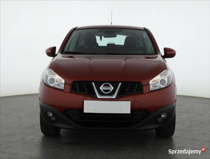 Czerwony Używany 2012 Nissan Qashqai SUV | 35 999 zł (Uczciwa cena) - Obraz 1/4