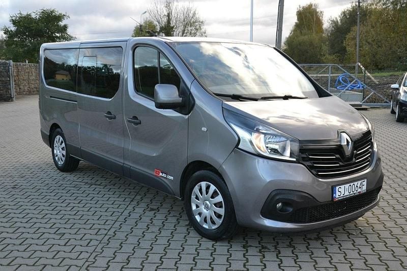 Szary Używany 2016 Renault Trafic Van | 54 500 zł (Uczciwa cena) - Obraz 1/4