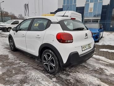 Używany Citroën C3 PureTech 83 KM (61 kW) 2024 Biały Hatchback