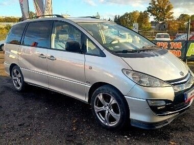 Srebrny Używany 2005 Toyota Previa Minivan | 14 800 zł - Obraz 1/4