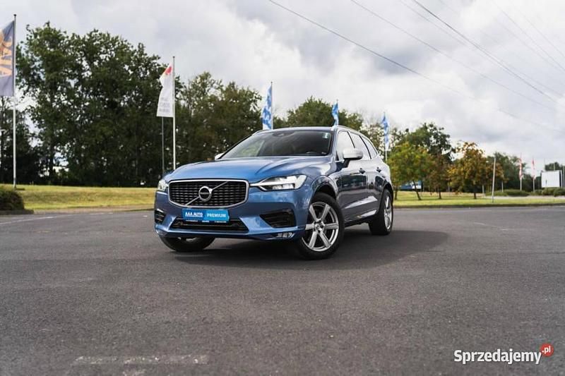 Niebieski Używany 2017 Volvo XC60 SUV | 107 999 zł (Drogi) - Obraz 1/4