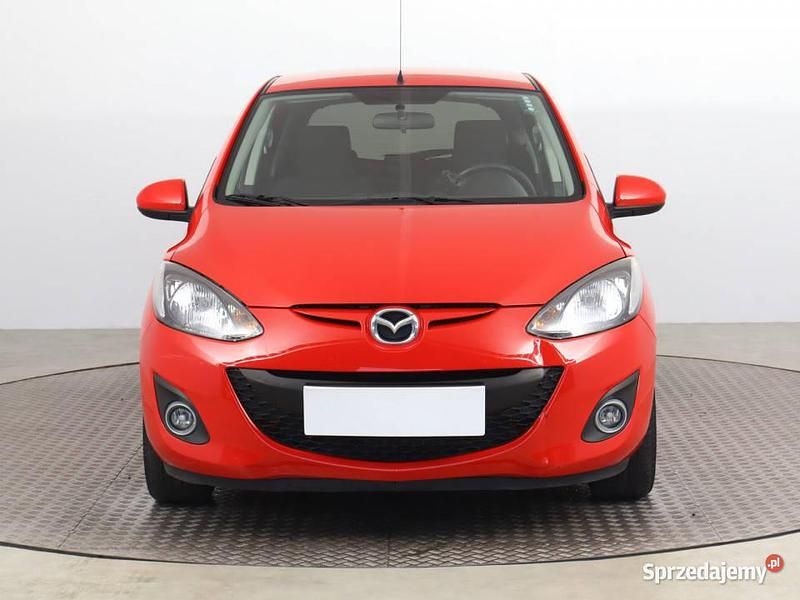 Czerwony Używany 2011 Mazda 2 Hatchback | 19 999 zł (Uczciwa cena) - Obraz 1/4