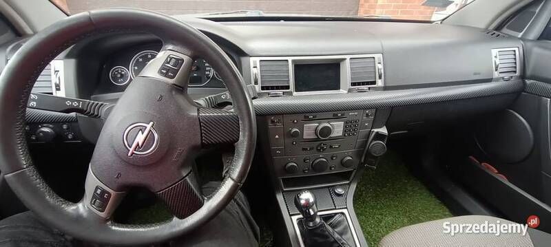 Srebrny Używany 2004 Opel Vectra Sedan/Limuzyna | 5000 zł (Uczciwa cena) - Obraz 1/2