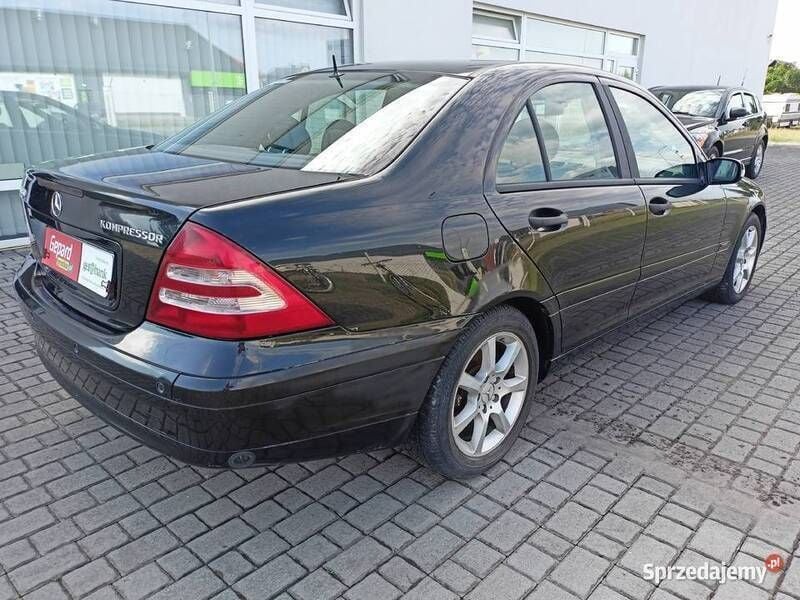 Używany 2003 Mercedes C180 | 6500 zł - Obraz 1/4