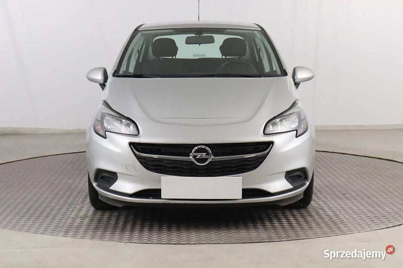 Używany Opel Corsa 2016 Srebrny Hatchback