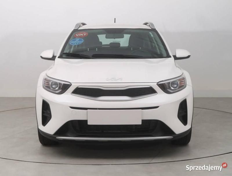 Biały Używany 2024 Kia Stonic SUV | 77 999 zł (Uczciwa cena) - Obraz 1/4