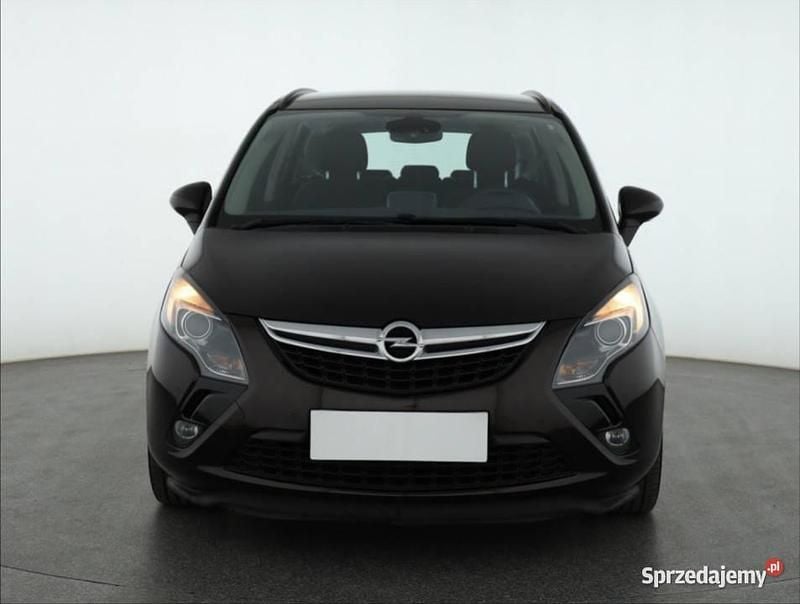 Brązowy Używany 2013 Opel Zafira Minivan | 21 499 zł (Uczciwa cena) - Obraz 1/4