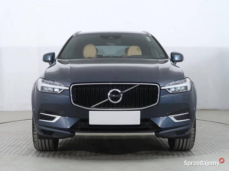 Niebieski Używany 2020 Volvo XC60 SUV | 152 999 zł (Drogi) - Obraz 1/4