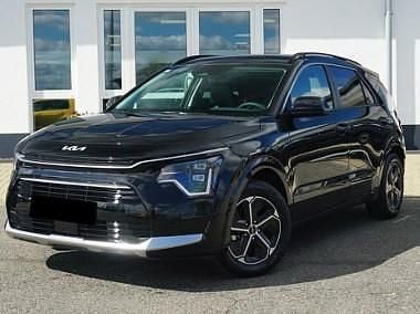 Czarny Nowe 2025 Kia Niro SUV | 130 650 zł (Super Cena) - Obraz 1/4