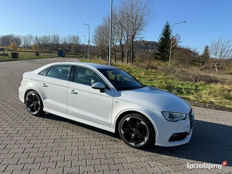 Używany Audi A3 S-Line 150 KM (110 kW) 2015