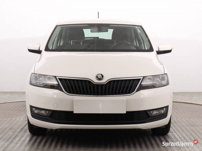 Biały Używany 2017 Skoda Rapid Hatchback | 32 999 zł (Dobra cena) - Obraz 1/4
