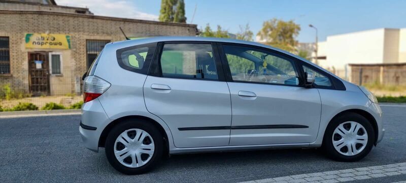 Srebrny Używany 2009 Honda Jazz Hatchback | 15 500 zł - Obraz 1/4