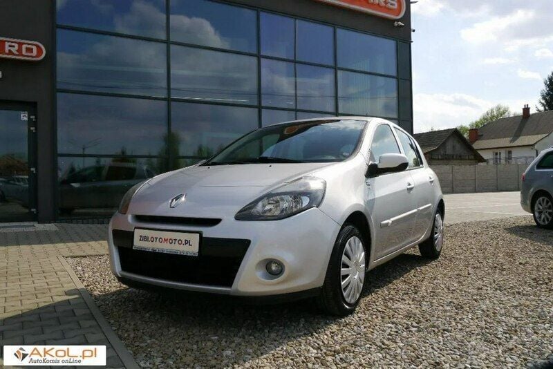 Srebrny Używany 2011 Renault Clio II Hatchback | 15 900 zł (Dość drogi) - Obraz 1/4