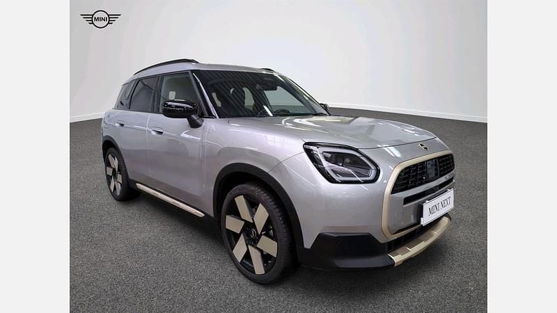 Melting silver iii metalizowany Używany 2024 Mini Countryman SUV | 162 900 zł (Uczciwa cena) - Obraz 1/4