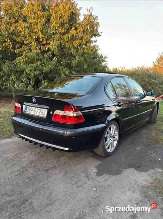 Używany BMW 320 2003 Czarny Sedan/Limuzyna
