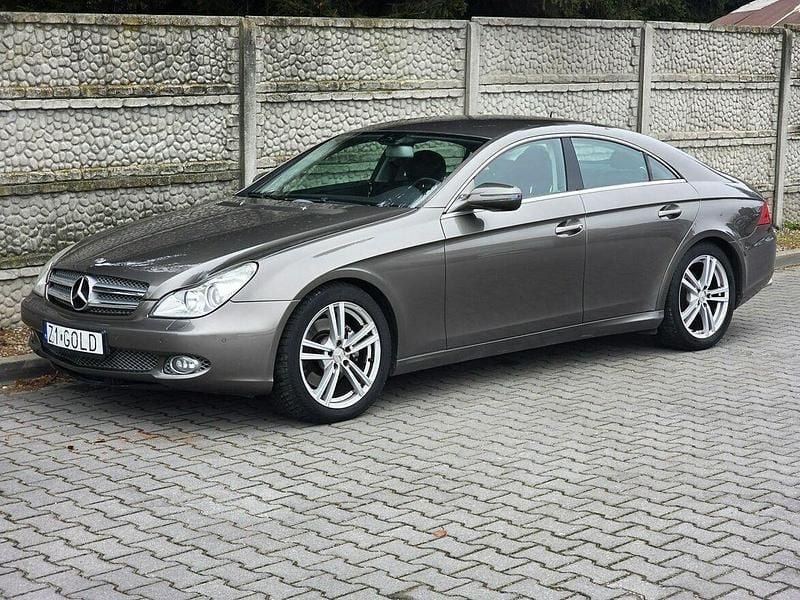 Używany Mercedes CLS350 292 KM (214 kW) 2008 Złoty (metalik) Sedan/Limuzyna