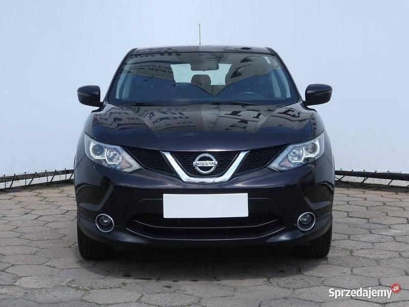 Fioletowy Używany 2015 Nissan Qashqai SUV | 41 499 zł (Uczciwa cena) - Obraz 1/4