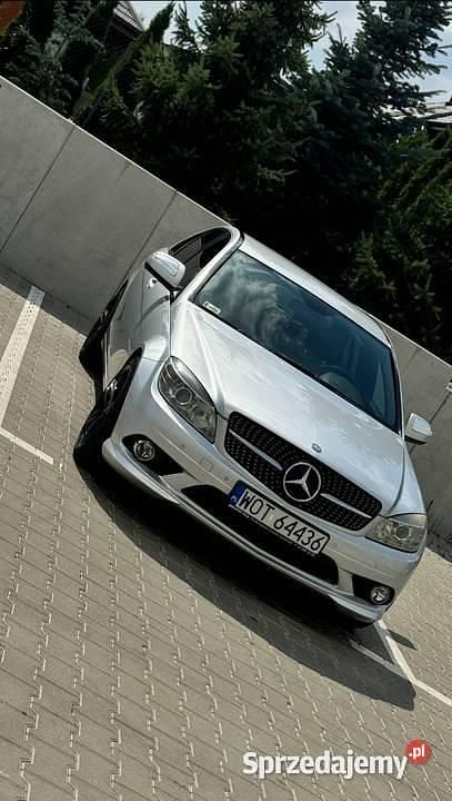 Używany 2008 Mercedes C280 | 39 900 zł - Obraz 1/4