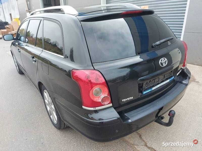 Czarny Używany 2008 Toyota Avensis Kombi | 19 800 zł (Dość drogi) - Obraz 1/4