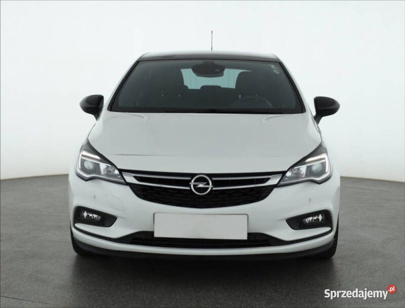 Biały Używany 2019 Opel Astra Hatchback | 48 999 zł (Uczciwa cena) - Obraz 1/4