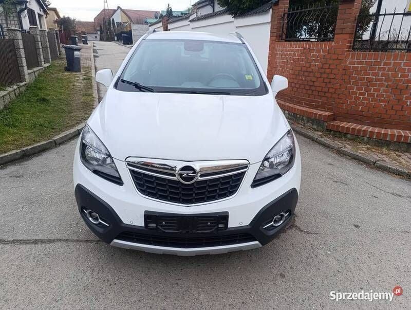 Biały Używany 2015 Opel Mokka SUV | 39 500 zł (Dość drogi) - Obraz 1/4