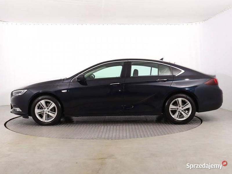 Używany Opel Insignia 2019 Niebieski Hatchback