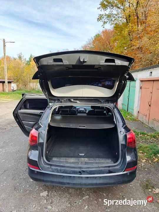 Używany Opel Astra 2011