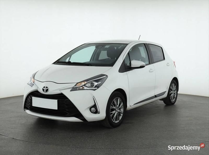 Używany Toyota Yaris 2017 Biały Hatchback