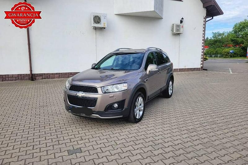Brązowy (metalik) Używany 2013 Chevrolet Captiva SUV | 35 900 zł (Drogi) - Obraz 1/4