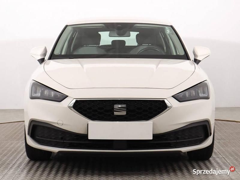 Biały Używany 2021 Seat Leon Hatchback | 62 999 zł (Drogi) - Obraz 1/4