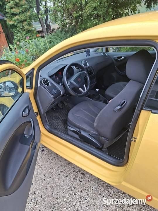Używany 2010 Seat Ibiza | 10 500 zł (Dobra cena) - Obraz 1/4