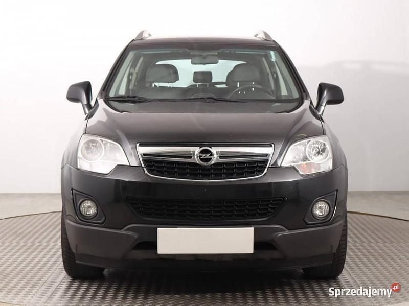 Czarny Używany 2015 Opel Antara SUV | 32 999 zł (Dobra cena) - Obraz 1/4