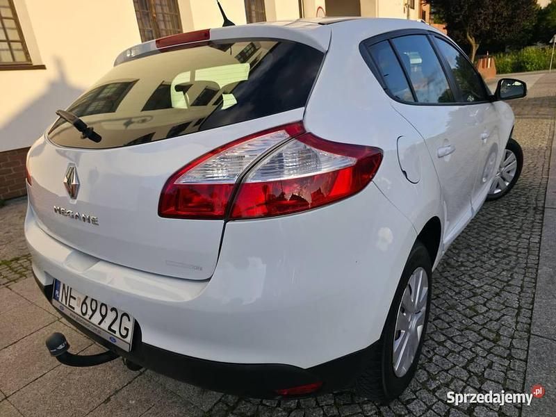 Używany Renault Mégane III 110 KM (80 kW) 2010 Biały Hatchback
