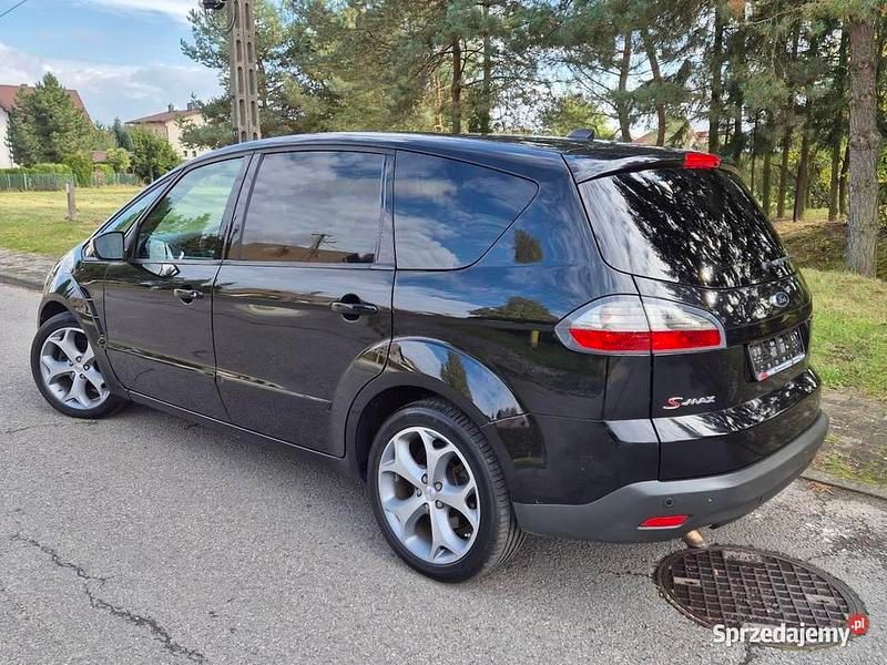 Czarny Używany 2009 Ford S-MAX S Minivan | 19 800 zł (Uczciwa cena) - Obraz 1/4