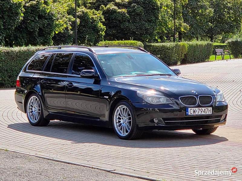 Używany BMW 530 2008 Czarny Kombi