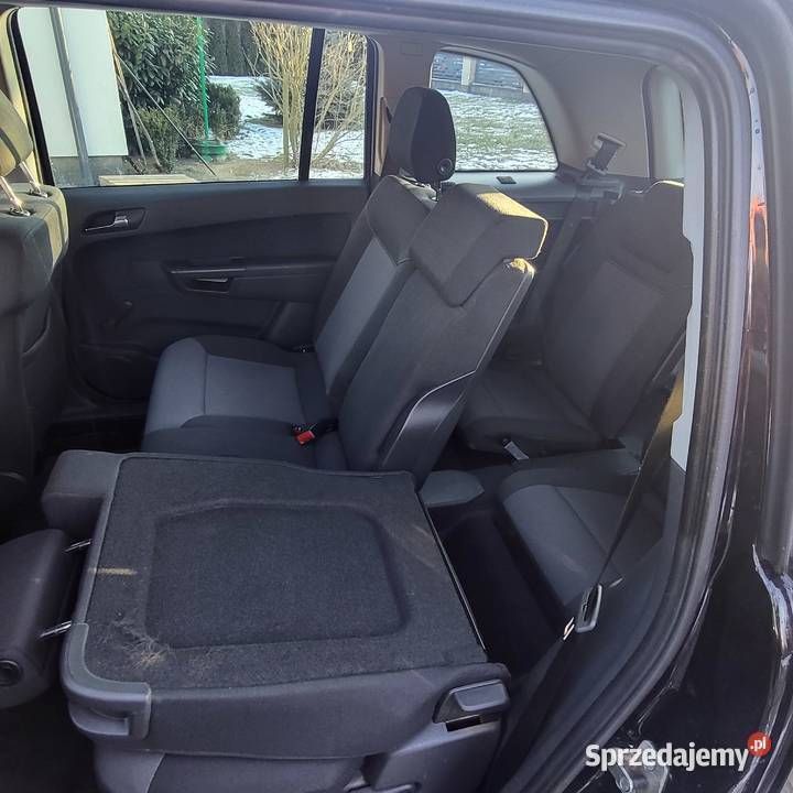 Używany Opel Zafira Cosmo 140 KM (102 kW) 2009 Czarny Minivan