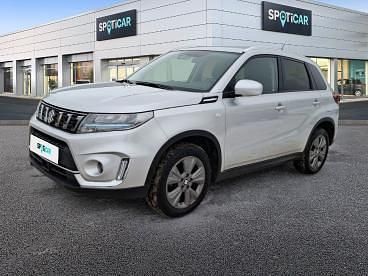 Srebrny Używany 2024 Suzuki Vitara | 79 900 zł (Uczciwa cena) - Obraz 1/4