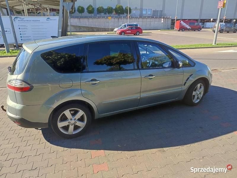 Używany Ford S-MAX S 2009 Minivan