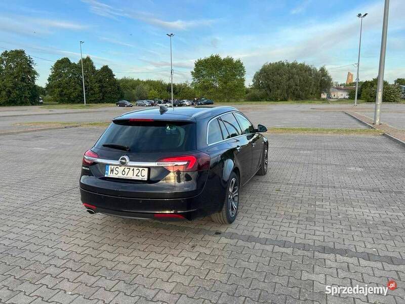 Czarny Używany 2016 Opel Insignia Cosmo Sedan/Limuzyna | 45 000 zł (Dość drogi) - Obraz 1/4