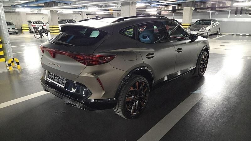 Używany Cupra Formentor 333 KM (244 kW) 2023 Biały (metalik) SUV