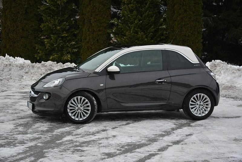 Używany Opel Adam 100 KM (73 kW) 2013 Czarny Hatchback