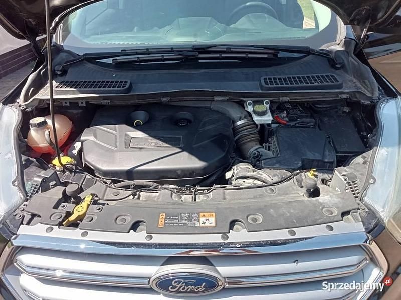 Używany Ford Kuga 2017 Czarny SUV