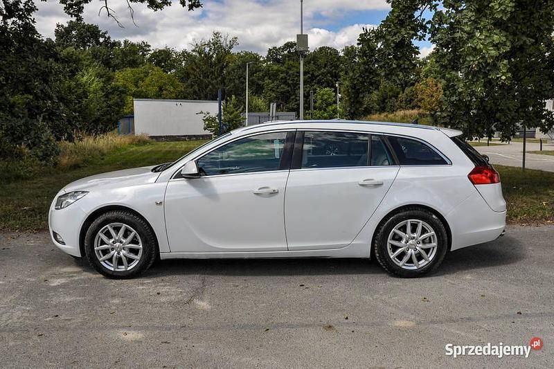 Używany 2009 Opel Insignia | 23 900 zł (Dość drogi) - Obraz 1/4