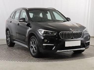 Czarny Używany 2016 BMW X1 SUV | 66 499 zł (Uczciwa cena) - Obraz 1/4