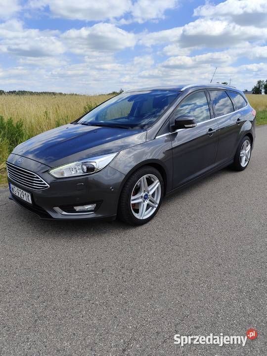 Grafitowy Używany 2015 Ford Focus Kombi | 30 900 zł (Uczciwa cena) - Obraz 1/4